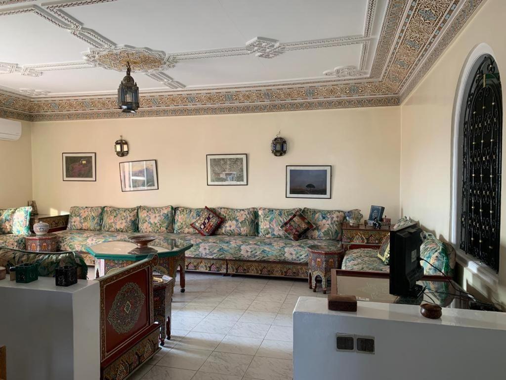 Appartement Perle Rare Au Centre De Marrakech Marrakesh Exteriör bild