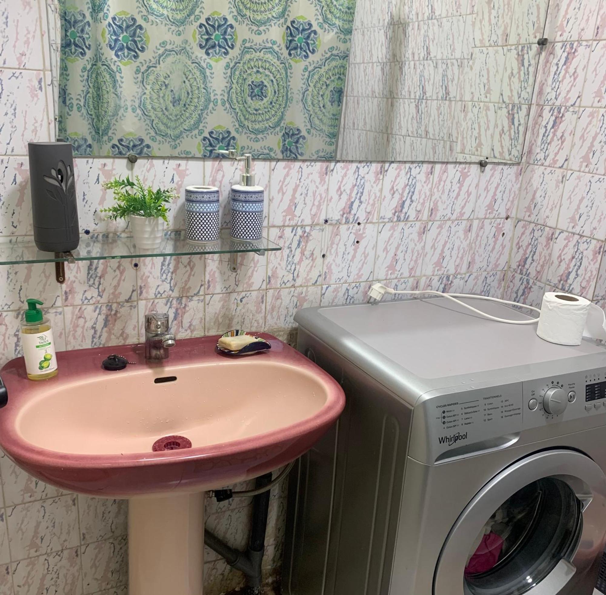 Appartement Perle Rare Au Centre De Marrakech Marrakesh Exteriör bild